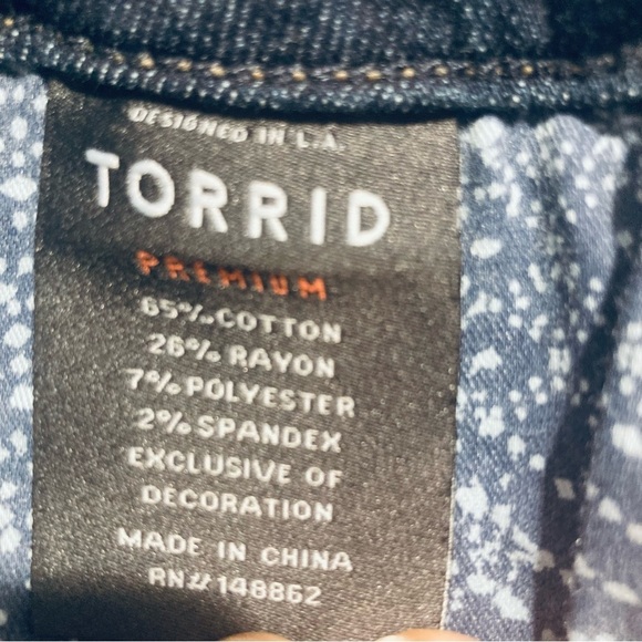 TORRID Sz 18R High  Rise Slim Boot Cut Mid-Wash Comfort Blue Jeans - Picture 11 of 16
